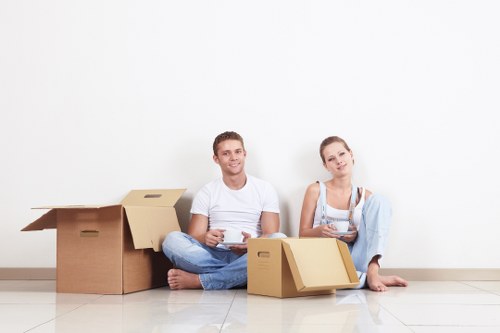 Free quote and transparent pricing for Earls Court man and van services