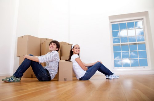 Packed moving truck for a flat relocation in Earls Court