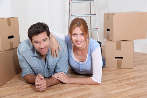 Moving truck service for homes in Earls Court